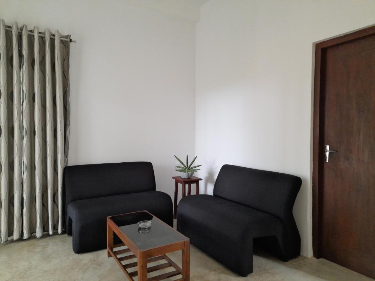 Gloria Inn 尼甘布 外观 照片